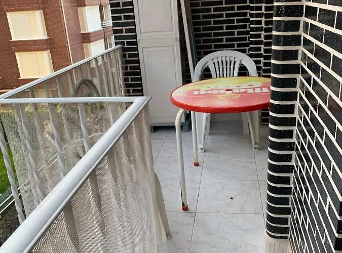 Piso En La Playa * Noja