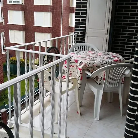 Апартаменты Piso En La Playa Ноха
